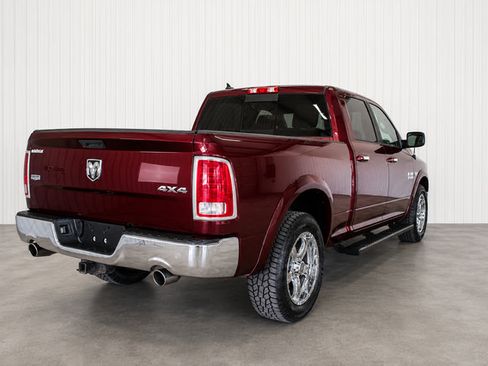 Used 2017 RAM 1500 Laramie AWD/4WD image 6