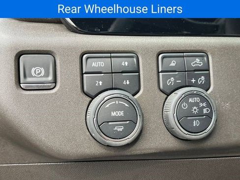 Certified 2025 Chevrolet Silverado 3500 LTZ AWD/4WD image 29