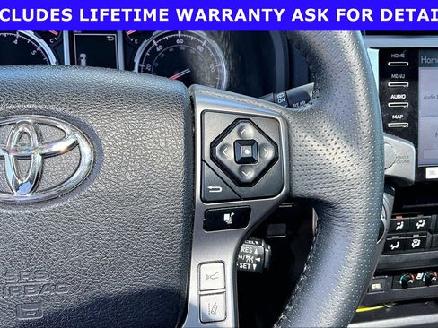 Used 2022 Toyota 4Runner Limited AWD/4WD image 16