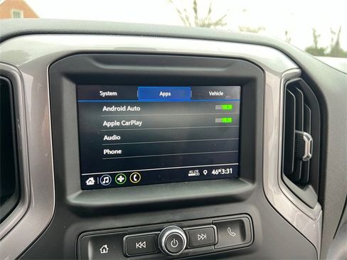 Used 2022 Chevrolet Silverado 1500 Custom image 26