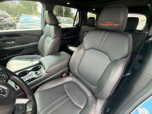 Used 2024 Honda Pilot TrailSport image 14