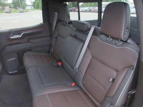 New 2026 GMC Sierra 1500 Denali w/ Denali Reserve Package AWD/4WD image 16