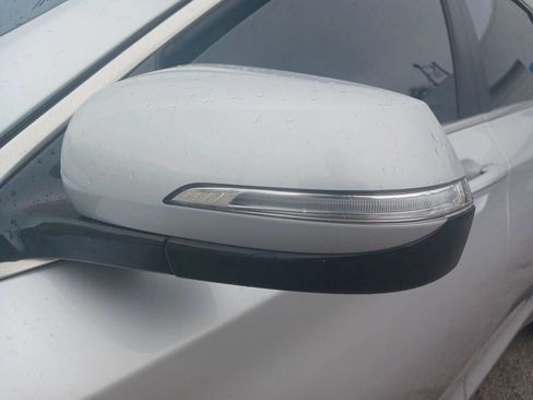 Used 2015 Hyundai Genesis 3.8 w/ Option Group 03 image 23