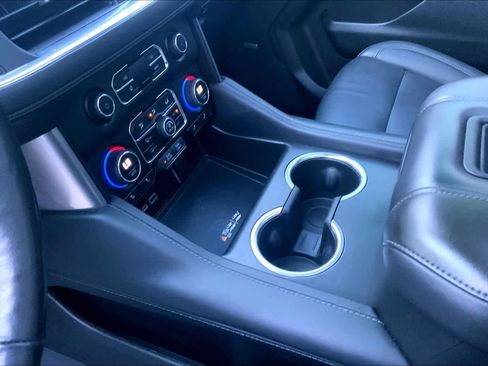 Used 2023 Chevrolet Tahoe LT w/ Luxury Package image 16