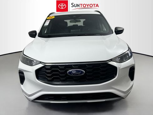 Used 2023 Ford Escape ST-Line image 10