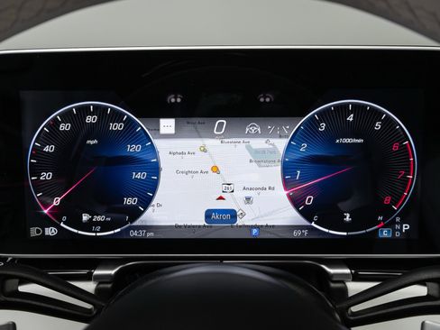 Used 2024 Mercedes-Benz Maybach S 680 4MATIC image 9