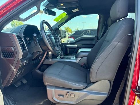 Used 2019 Ford F150 XLT w/ Equipment Group 302A Luxury AWD/4WD image 10