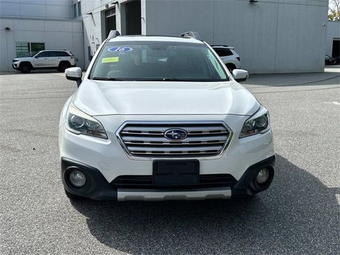 Used 2016 Subaru Outback 3.6R Limited image 8