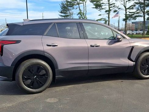New 2026 Chevrolet Blazer EV LT w/ Midnight/Sport Edition FWD image 3