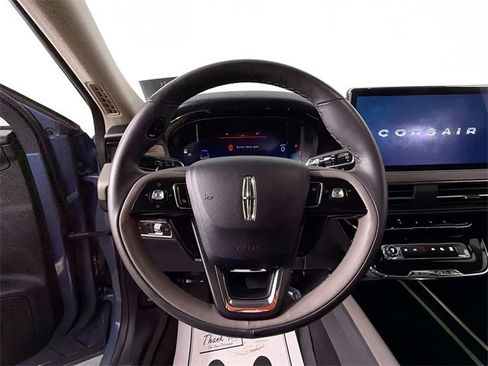 Used 2024 Lincoln Corsair Reserve w/ Jet Appearance Package image 11