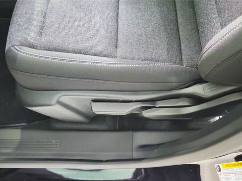 Used 2026 GMC Terrain Elevation image 17