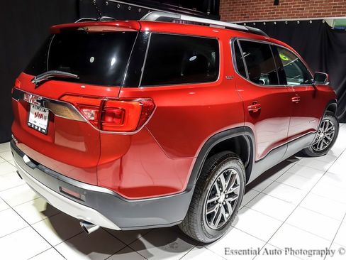 Used 2019 GMC Acadia SLT image 11