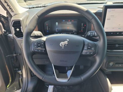 New 2026 Ford Bronco Sport Outer Banks AWD/4WD image 9