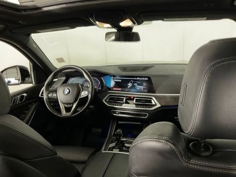 Used 2022 BMW X5 xDrive40i w/ Premium Package AWD/4WD image 33