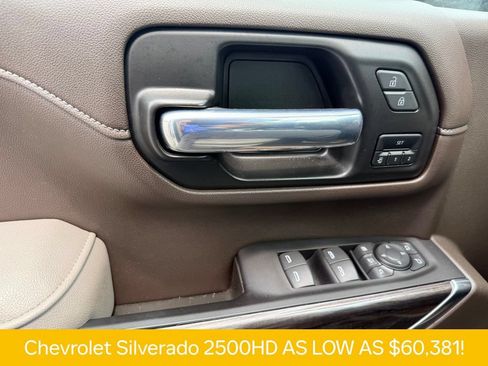 Used 2022 Chevrolet Silverado 2500 LTZ AWD/4WD image 31