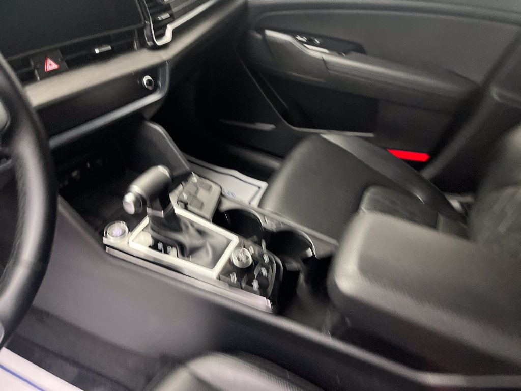 Used 2025 Kia Sportage X-Line AWD/4WD image 19