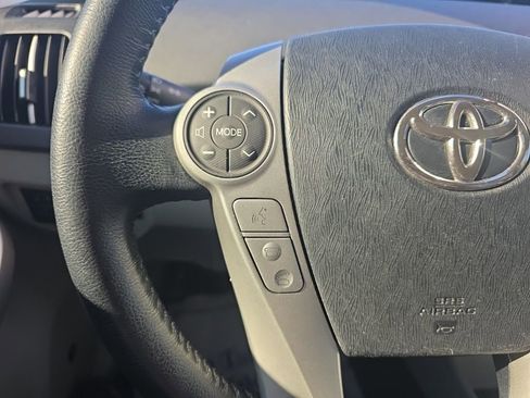 Used 2013 Toyota Prius Four image 25