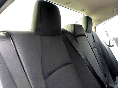 Used 2024 Toyota Corolla LE FWD image 12