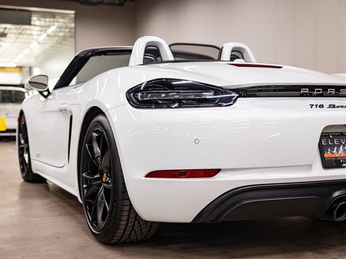 Used 2018 Porsche 718 Boxster GTS RWD image 36