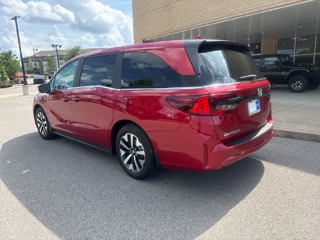New 2026 Honda Odyssey EX-L image 3
