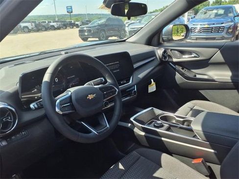 New 2026 Chevrolet Equinox LT AWD/4WD image 7