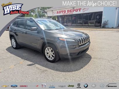 Used 2016 Jeep Cherokee Latitude w/ Cold Weather Group