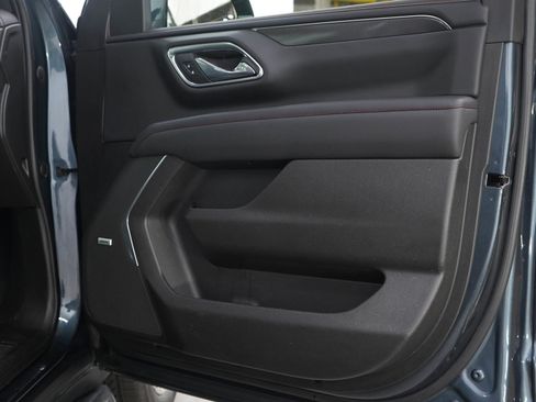 Used 2021 Chevrolet Tahoe RST w/ Luxury Package AWD/4WD image 9