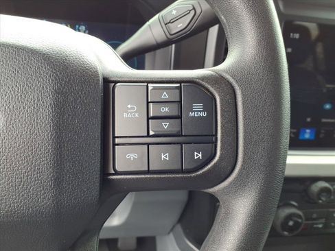 Certified 2025 Ford F350 XLT w/ Black Appearance Package image 17