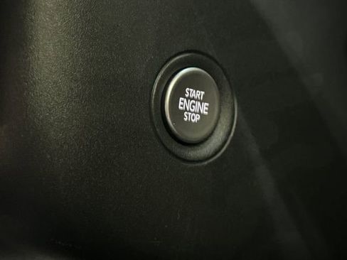 Used 2022 Volkswagen ID.4 Pro image 27