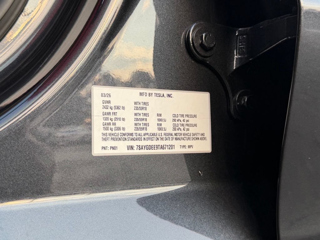 Used 2026 Tesla Model Y AWD image 31
