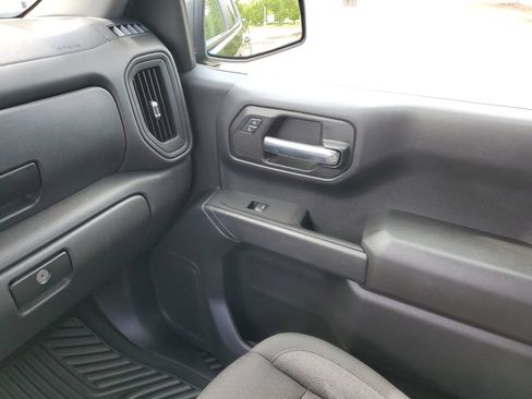 Used 2025 Chevrolet Silverado 1500 Custom AWD/4WD image 30