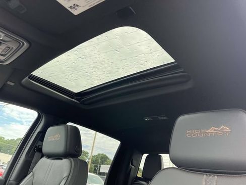 New 2026 Chevrolet Silverado 2500 High Country w/ Technology Package AWD/4WD image 13