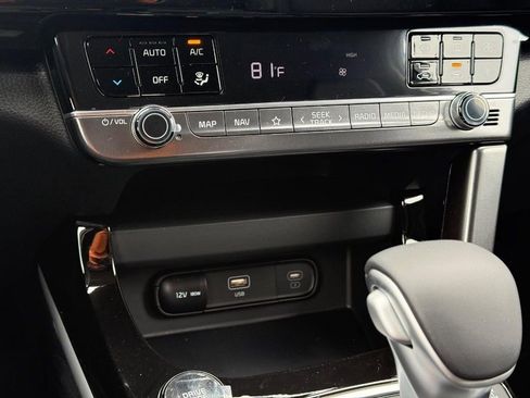 New 2026 Kia Seltos S AWD/4WD image 14