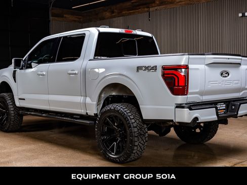 Used 2025 Ford F150 Lariat w/ Equipment Group 501A Mid image 7
