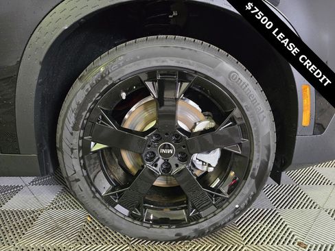 New 2025 MINI Cooper Countryman SE image 2