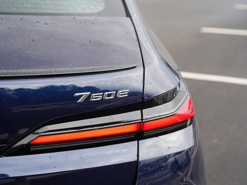 New 2026 BMW 750e xDrive 750e xDrive image 25