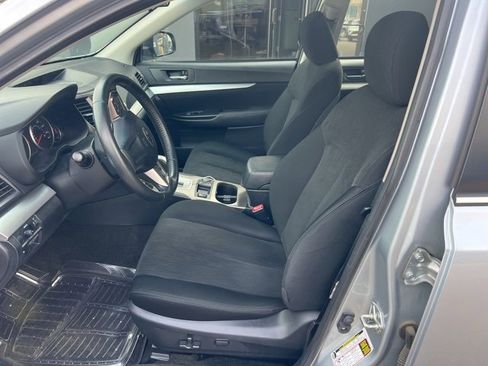Used 2014 Subaru Legacy 2.5i Premium image 5