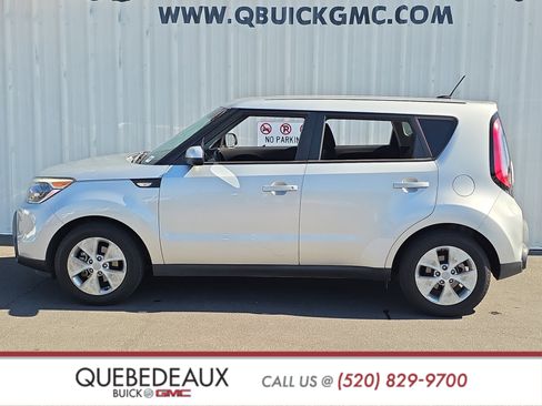 Used 2014 Kia Soul FWD image 4