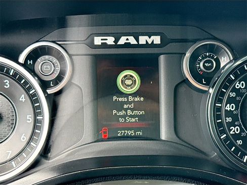 Used 2021 RAM 1500 Big Horn image 13