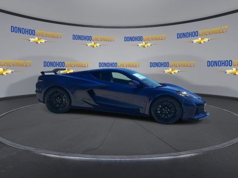 New 2025 Chevrolet Corvette Z06 w/ Z07 Performance Package image 12