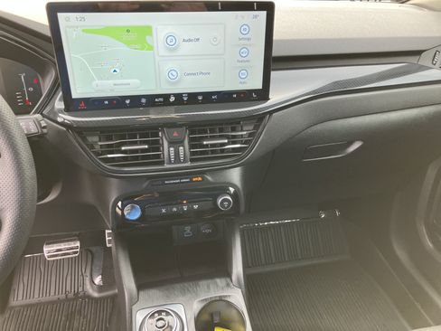 Used 2023 Ford Escape ST-Line w/ Tech Pack #1 image 12