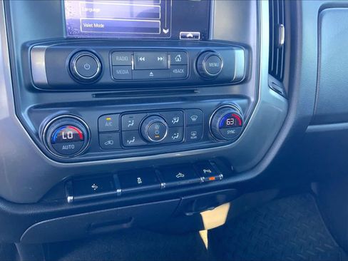 Used 2018 Chevrolet Silverado 1500 LT w/ Texas Edition RWD image 35