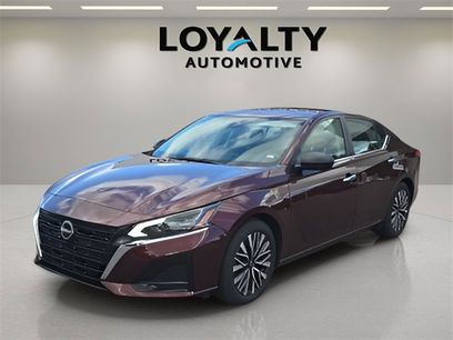 Used 2024 Nissan Altima 2.5 SV