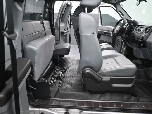 Used 2016 Ford F250 XL w/ Power Equipment Group image 27