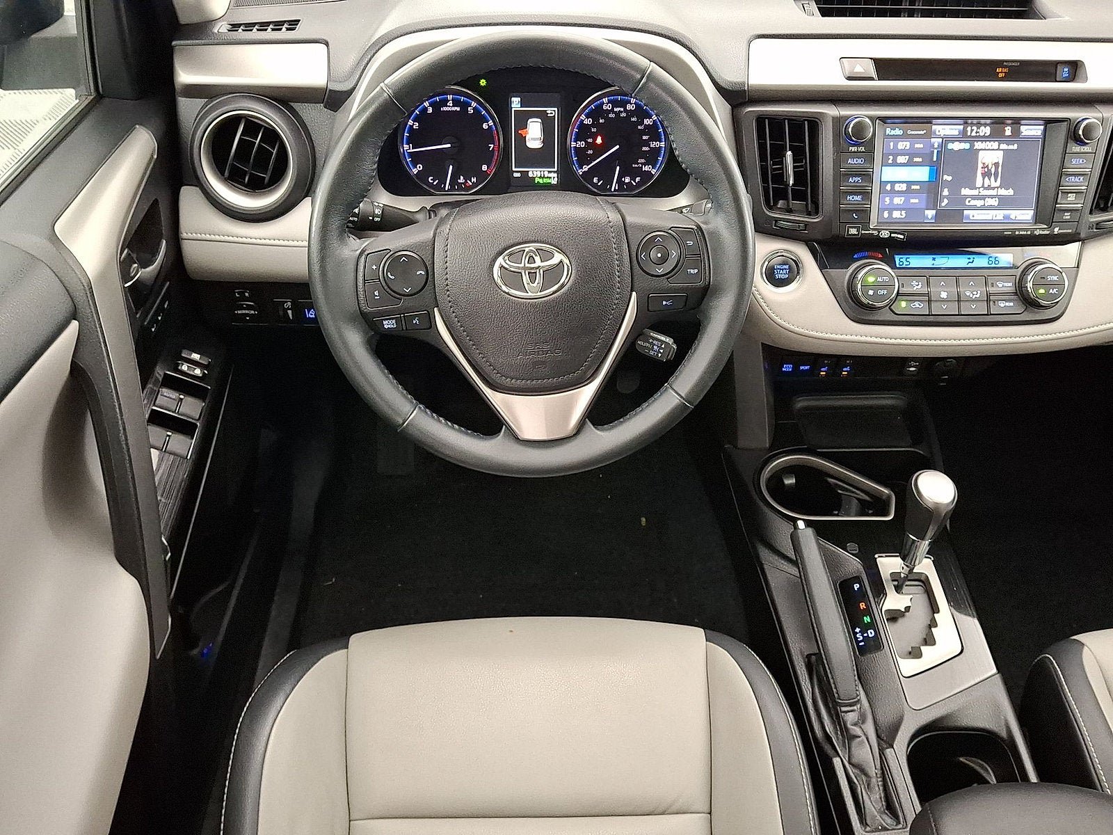 Certified 2016 Toyota RAV4 Limited AWD/4WD image 13