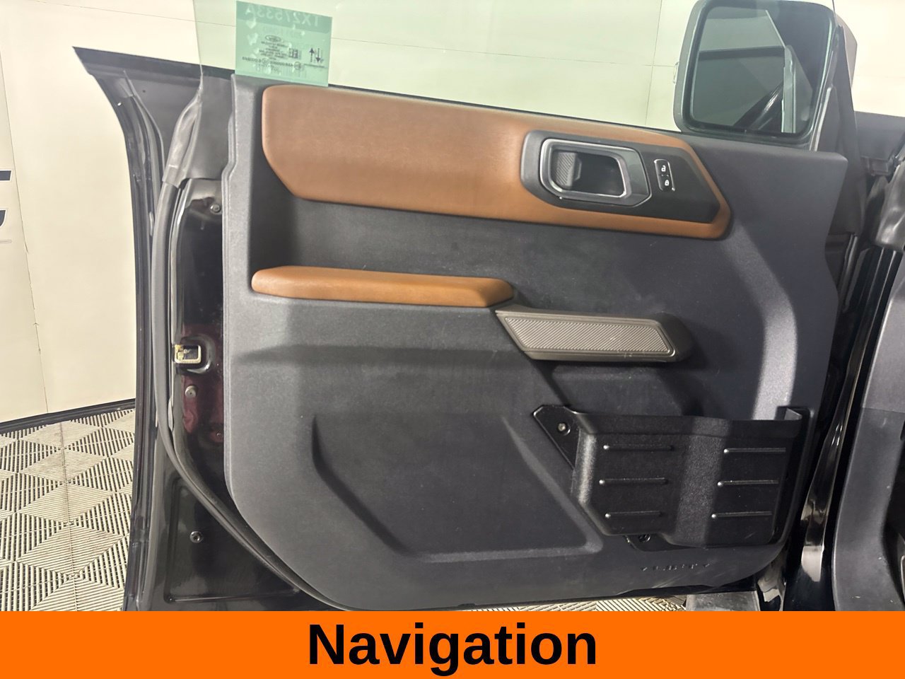 Used 2021 Ford Bronco Outer Banks AWD/4WD image 10