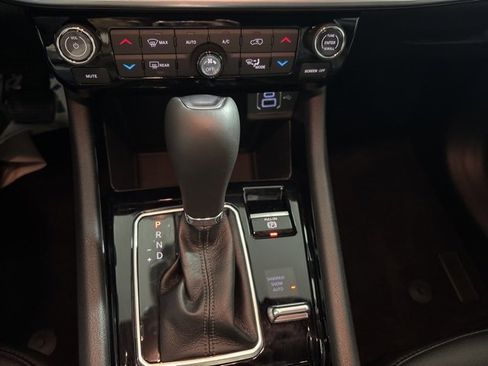 New 2026 Jeep Compass Limited image 40