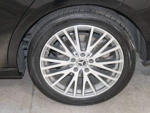 Used 2025 Mercedes-Benz CLA 250 image 47