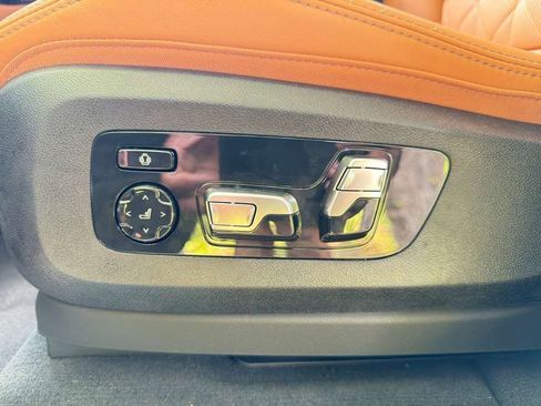 New 2027 BMW X7 xDrive40i AWD/4WD image 11