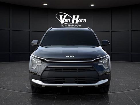 New 2026 Kia Niro EX image 2